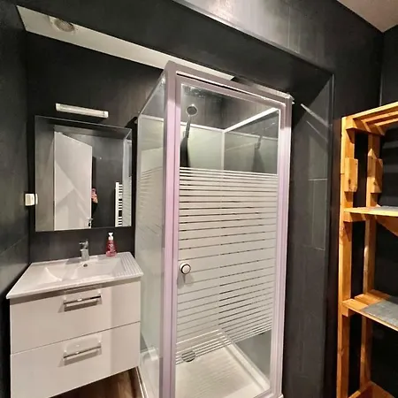 Nice Studio In The Hart Of Juan Les Pins Apartament Antibes